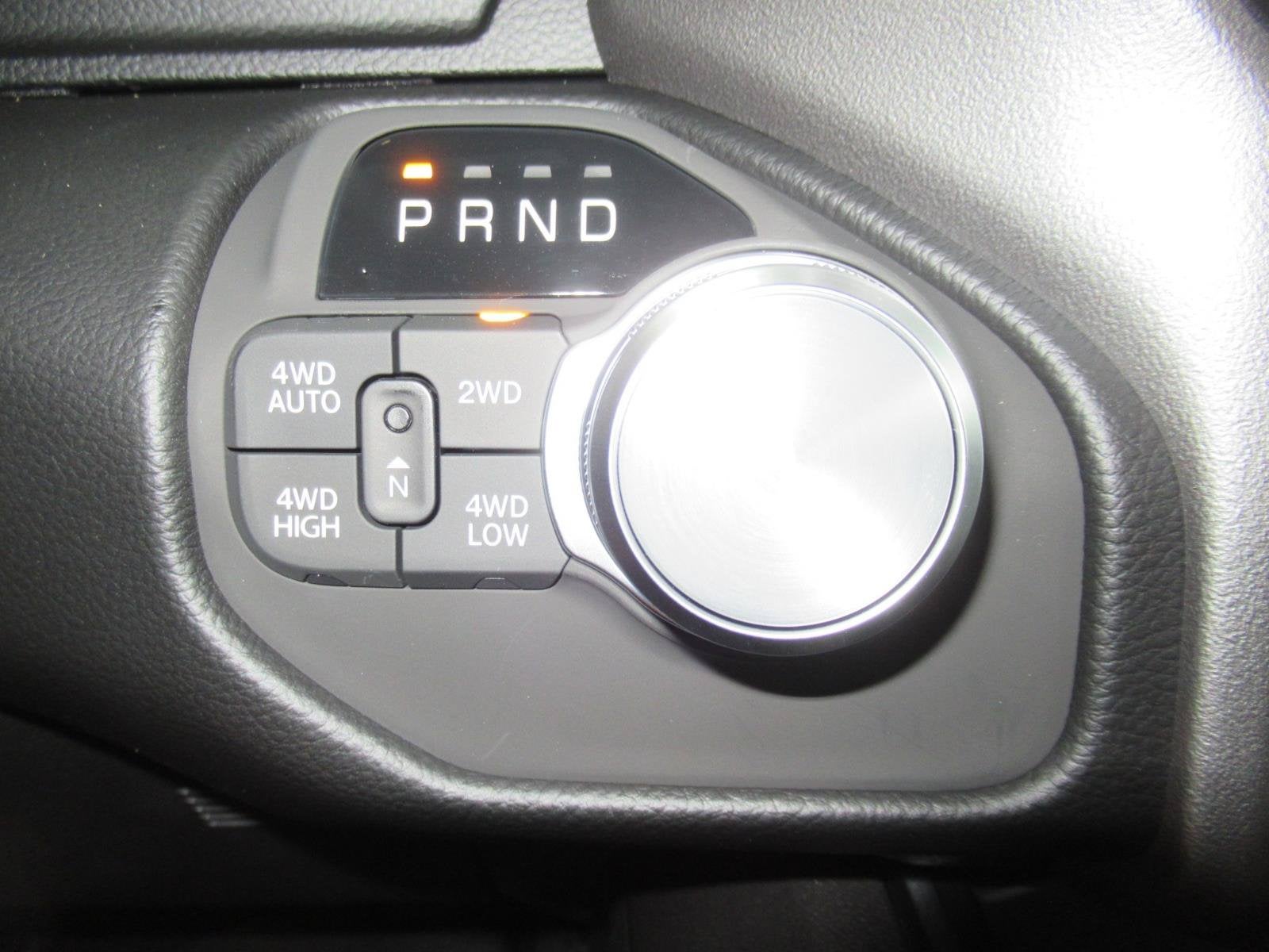 2027 RAM 1500 RAM 1500 LARAMIE CREW CAB 4X4 5'7' BOX