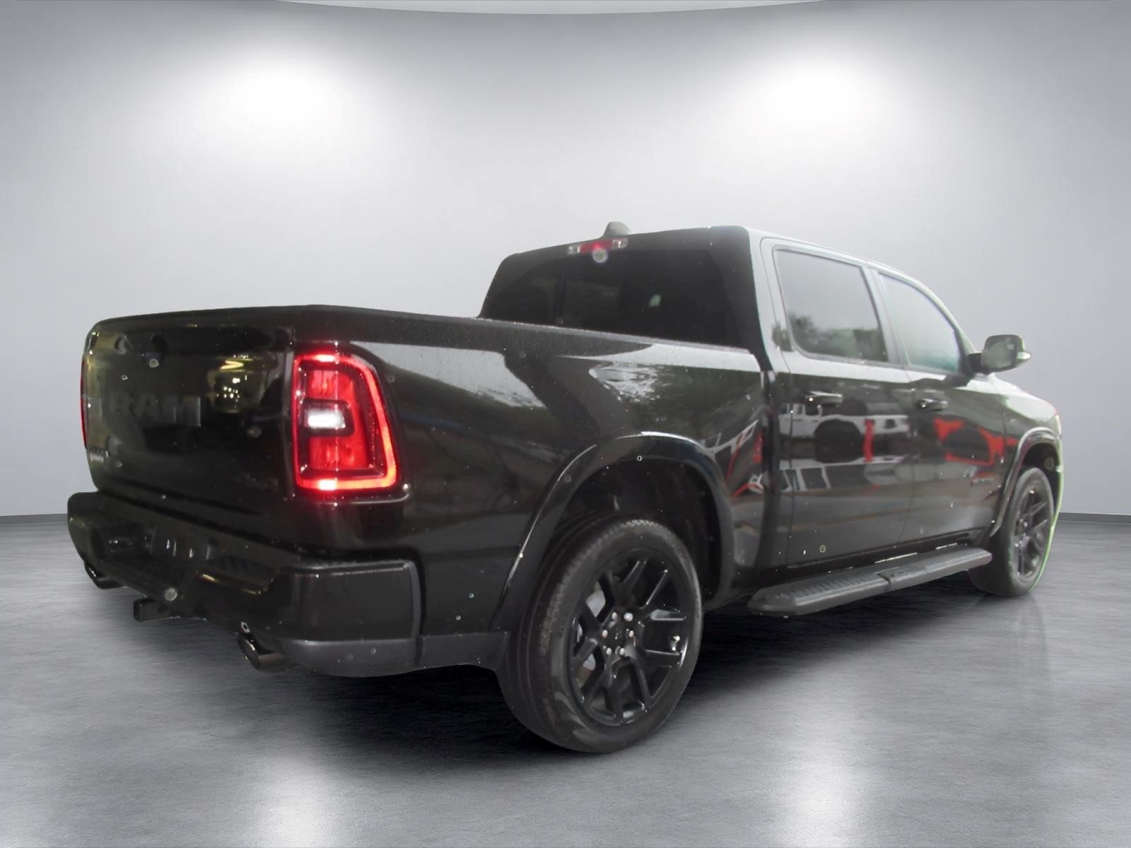 2027 RAM 1500 RAM 1500 LARAMIE CREW CAB 4X4 5'7' BOX