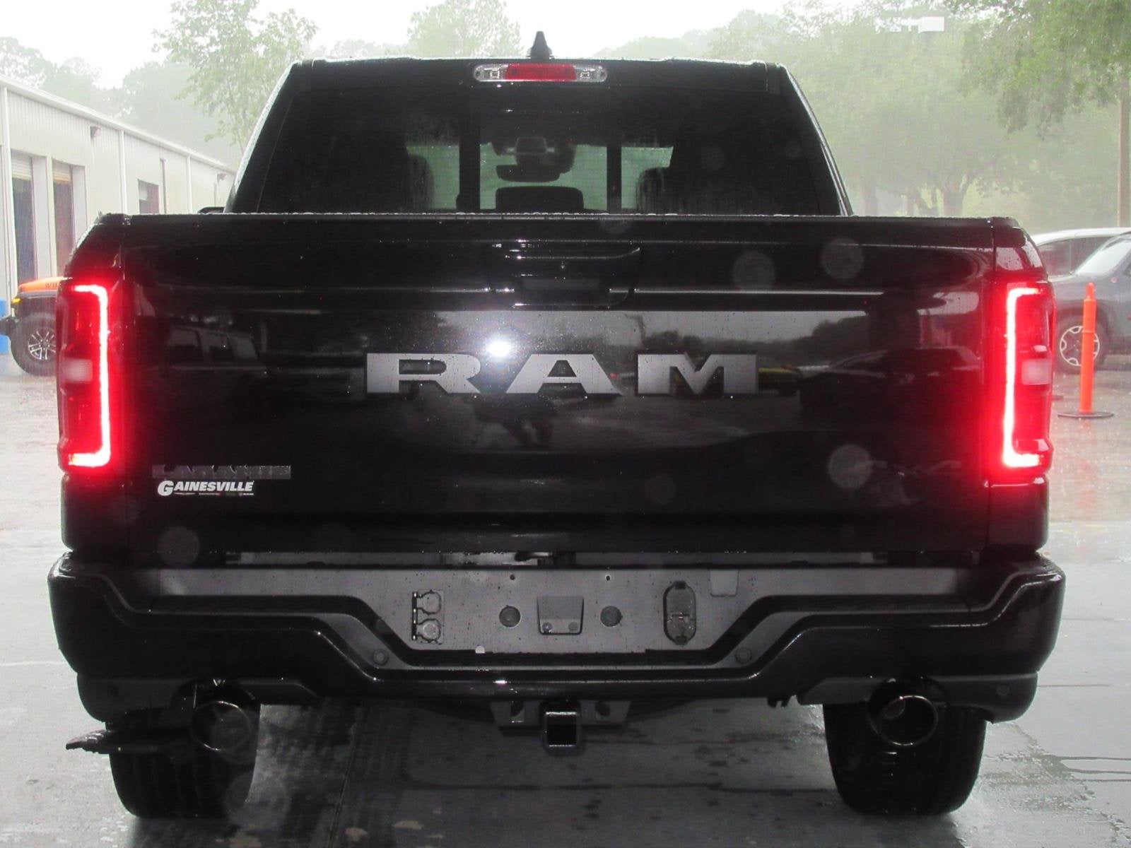2027 RAM 1500 RAM 1500 LARAMIE CREW CAB 4X4 5'7' BOX