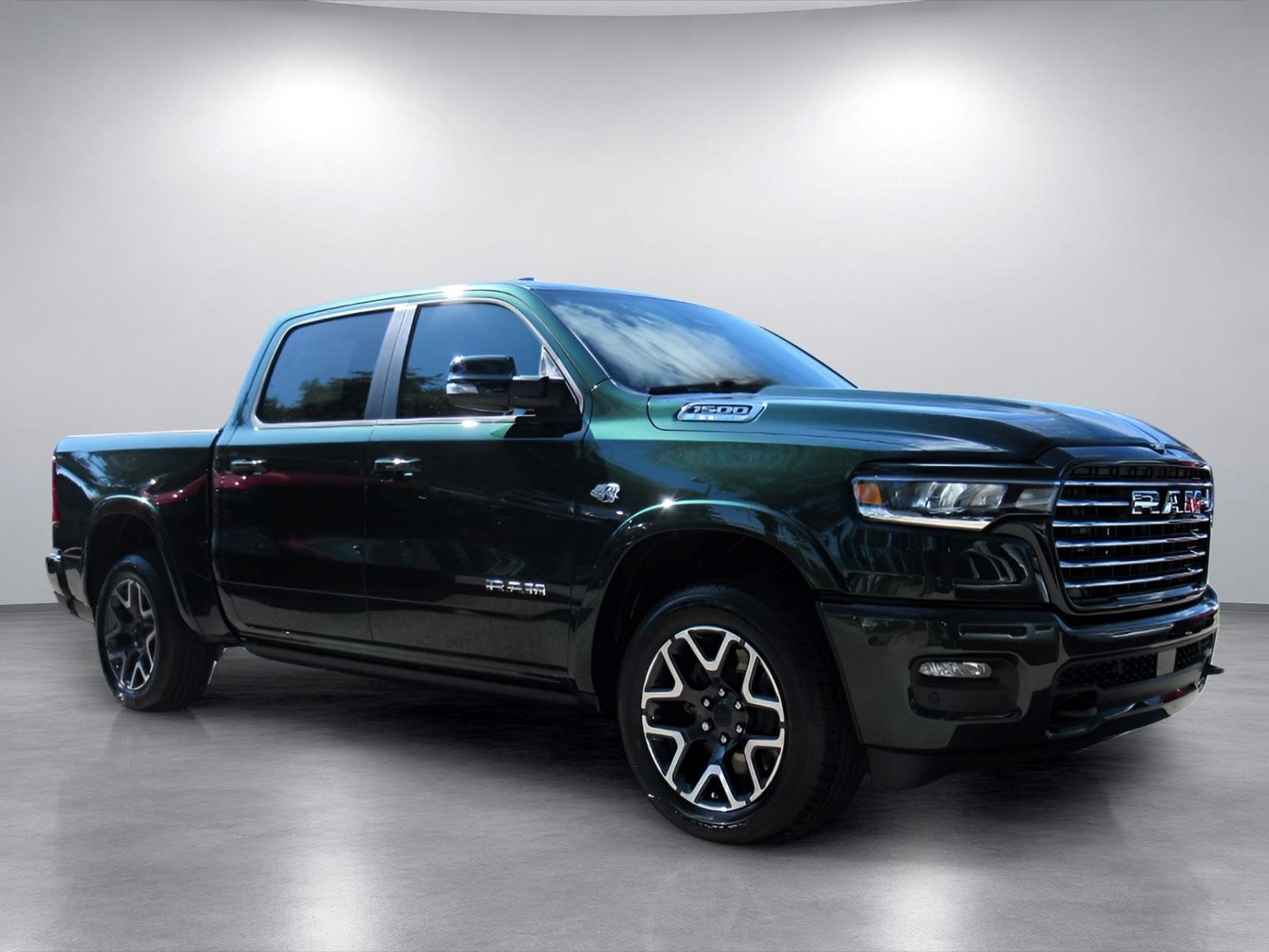 2027 RAM 1500 RAM 1500 LARAMIE CREW CAB 4X4 5'7' BOX
