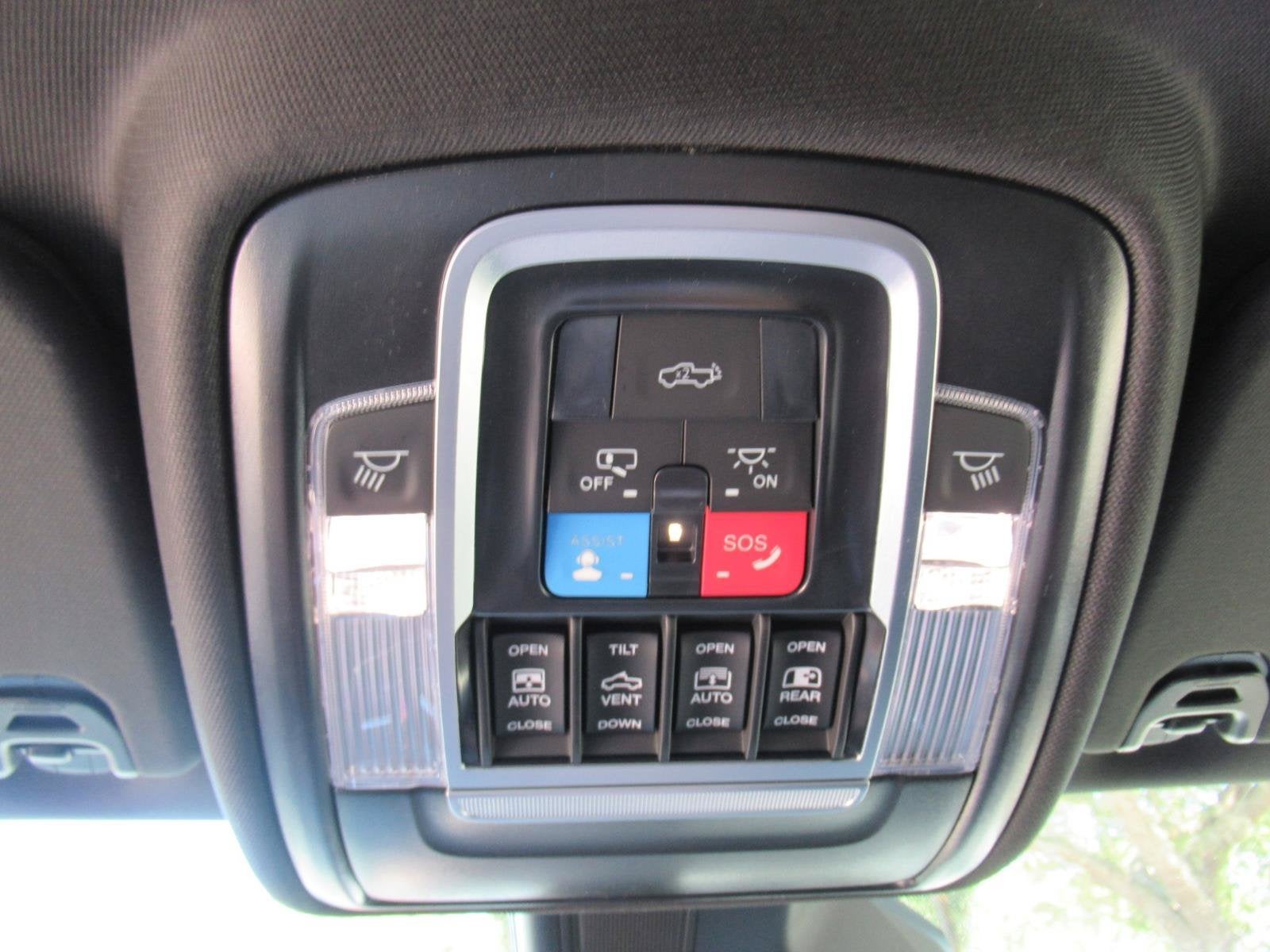 2027 RAM 1500 RAM 1500 LARAMIE CREW CAB 4X4 5'7' BOX