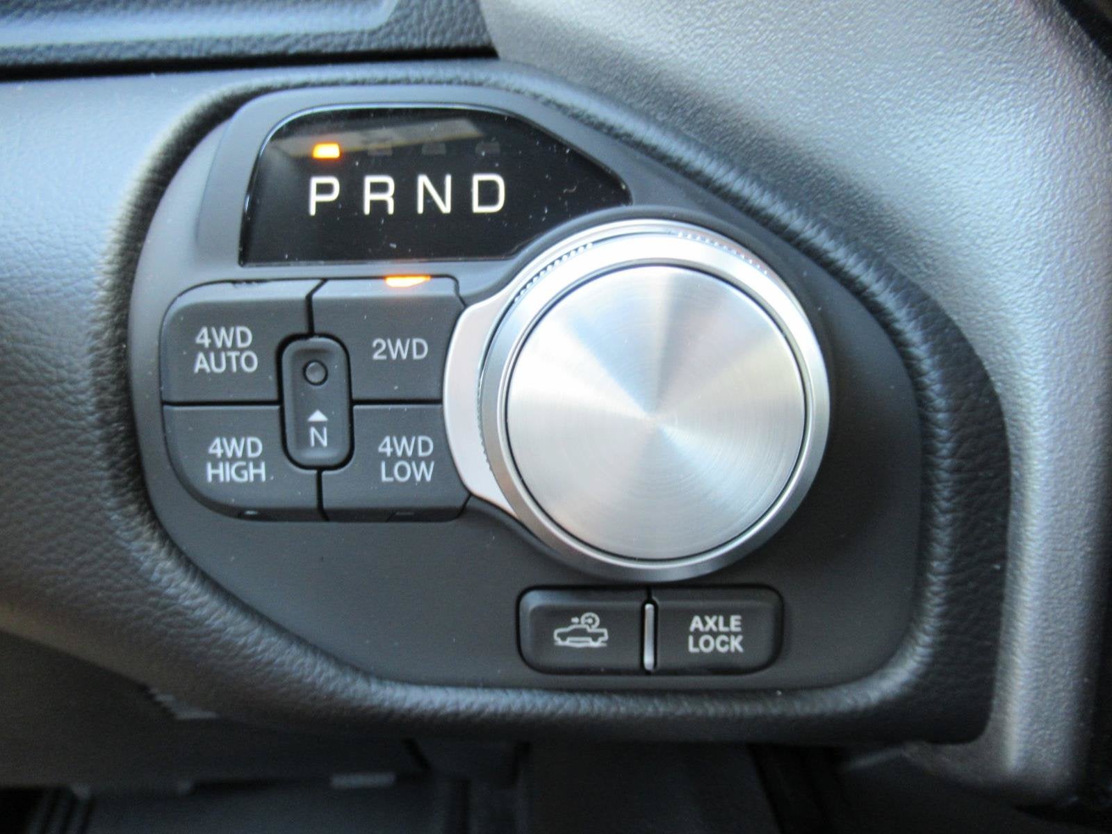 2027 RAM Ram 1500 RAM 1500 REBEL CREW CAB 4X4 5'7' BOX