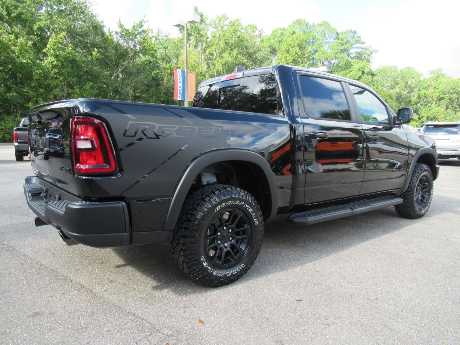2027 RAM Ram 1500 RAM 1500 REBEL CREW CAB 4X4 5'7' BOX