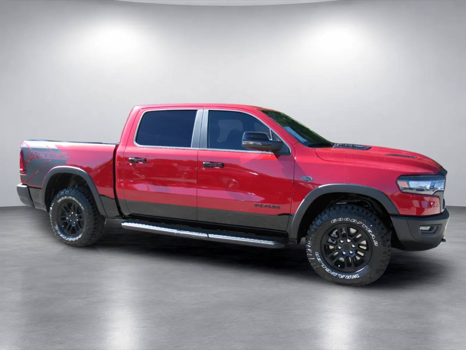 2027 RAM Ram 1500 RAM 1500 REBEL CREW CAB 4X4 5'7' BOX