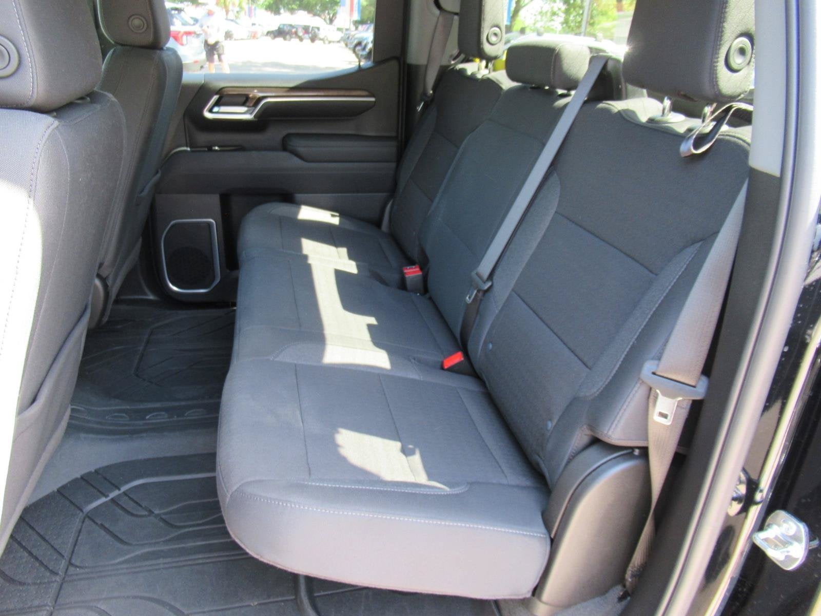 2026 Chevrolet Silverado 1500 4WD Crew Cab Short Bed LT with 2FL