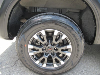 2022 Nissan TITAN Crew Cab PRO-4X 4x4