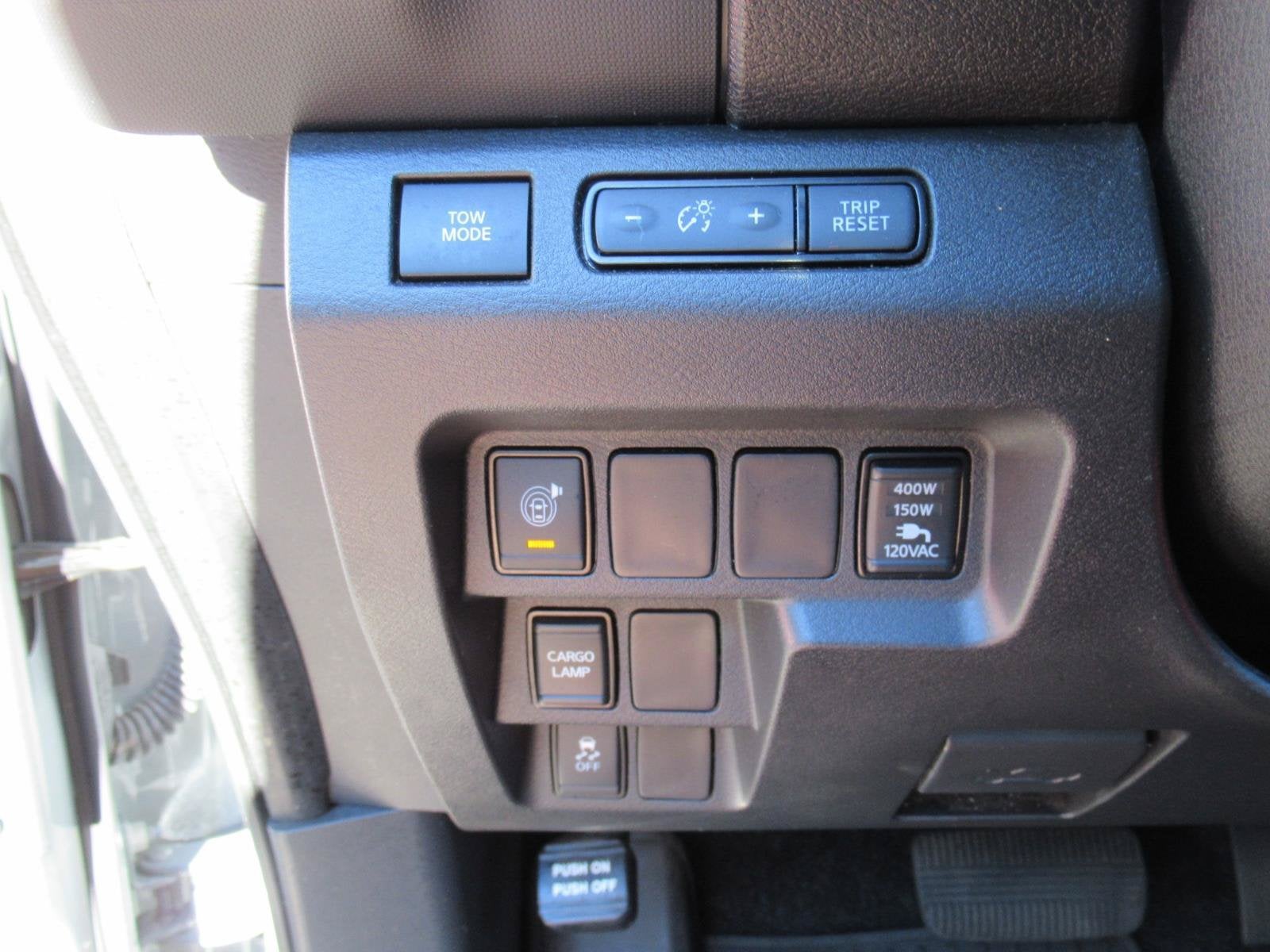 2024 Nissan Frontier Crew Cab PRO-X 4x2