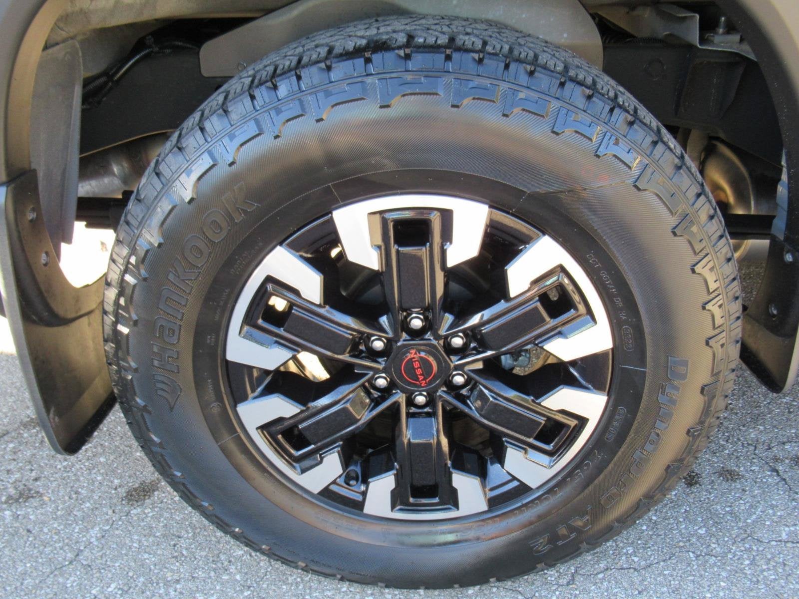 2024 Nissan Frontier Crew Cab PRO-X 4x2