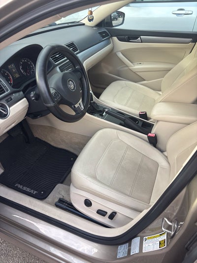 2015 Volkswagen Passat 1.8T Limited Edition