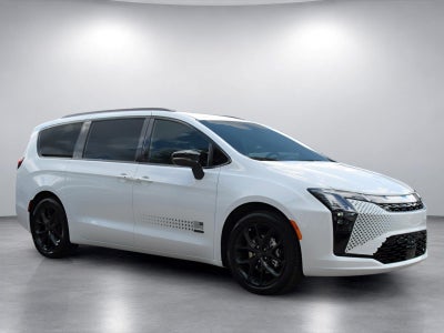 2027 Chrysler Pacifica PACIFICA SELECT
