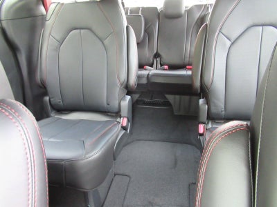 2027 Chrysler Pacifica PACIFICA SELECT