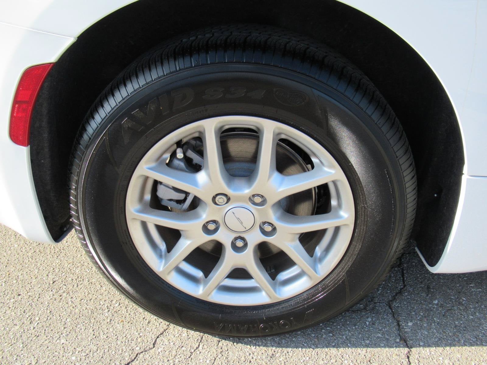 2027 Chrysler Pacifica PACIFICA SELECT
