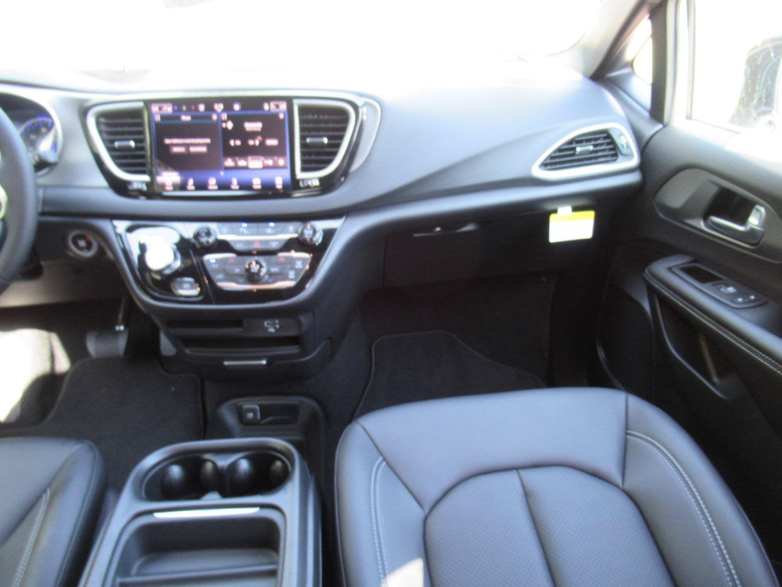2027 Chrysler Pacifica PACIFICA LX