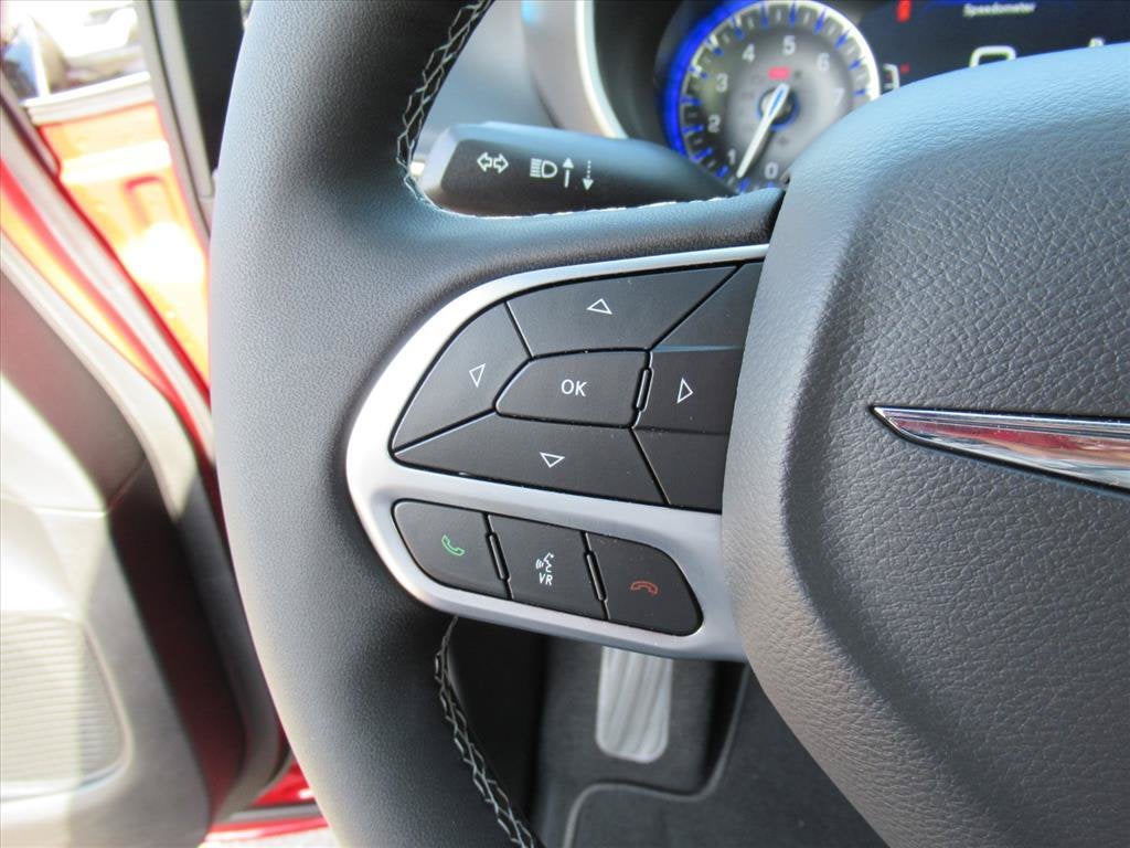 2026 Chrysler Voyager VOYAGER LX