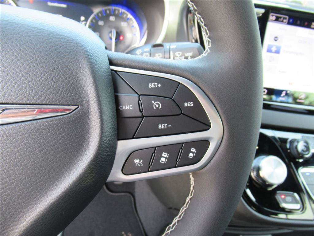 2026 Chrysler Voyager VOYAGER LX