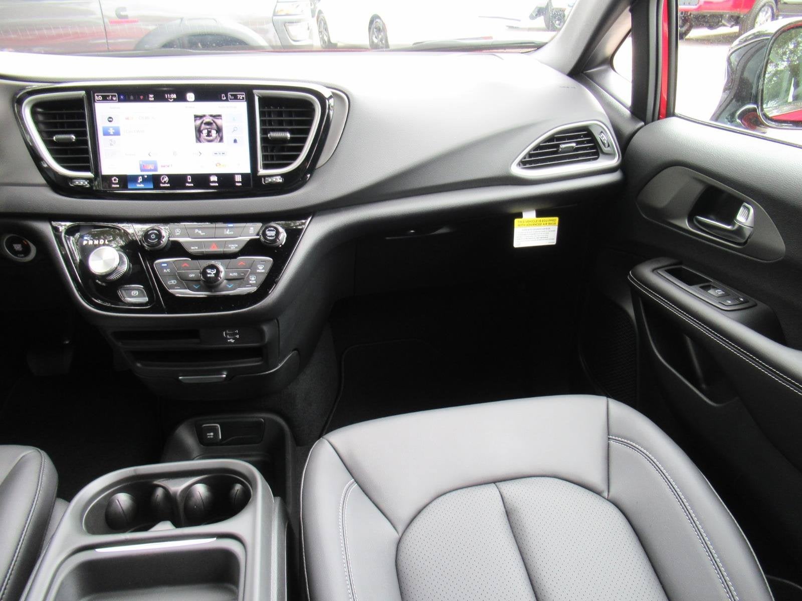 2027 Chrysler Pacifica PACIFICA LX