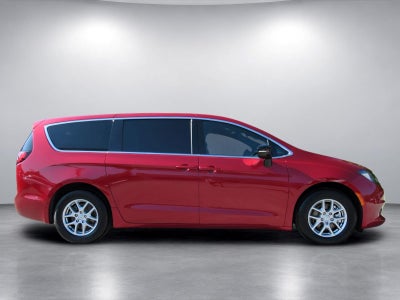 2026 Chrysler Voyager VOYAGER LX
