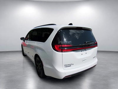 2027 Chrysler Pacifica PACIFICA LIMITED