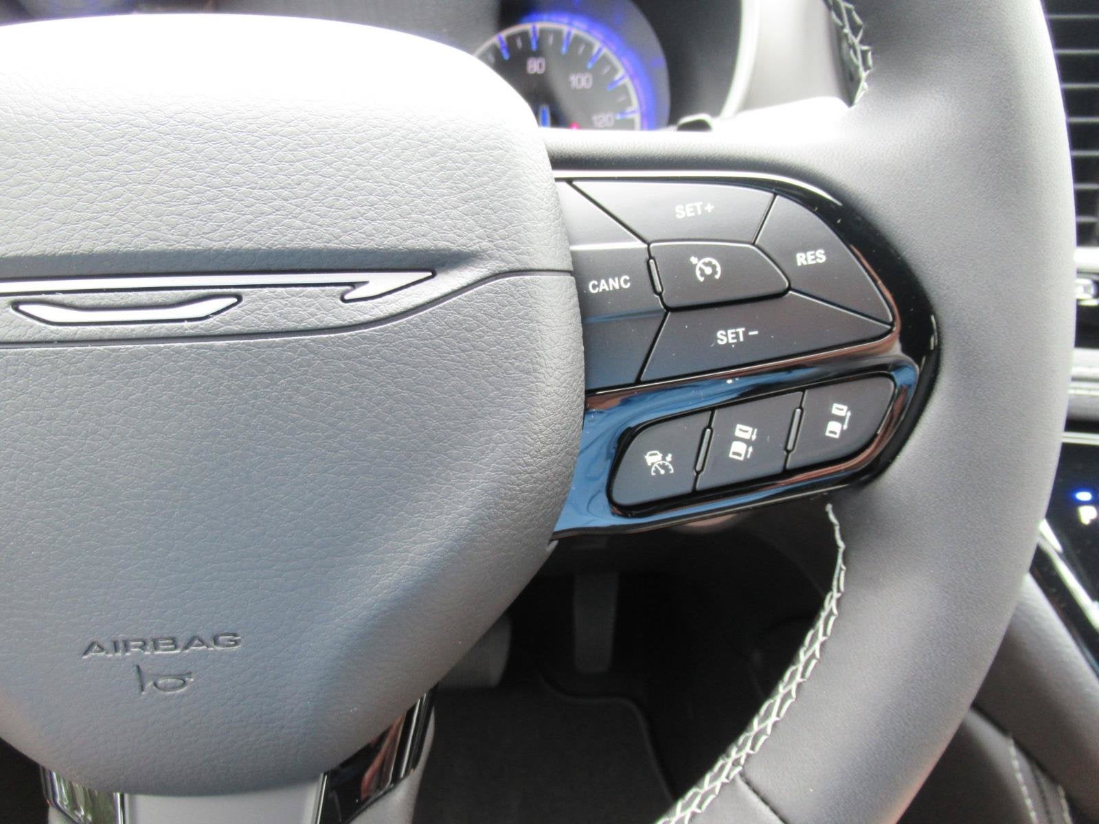 2027 Chrysler Pacifica PACIFICA LIMITED