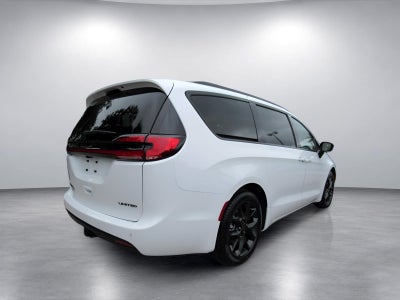 2027 Chrysler Pacifica PACIFICA LIMITED
