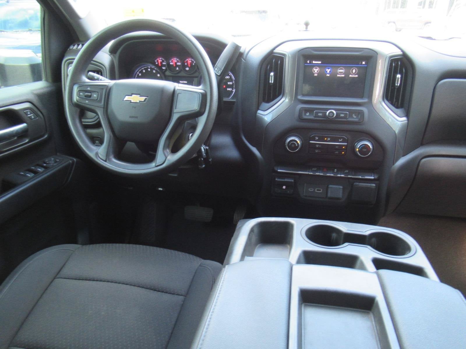2023 Chevrolet Silverado 2500HD 4WD Crew Cab Standard Bed Custom