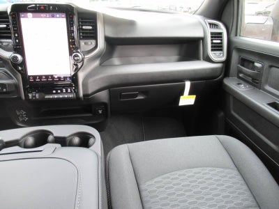 2026 RAM Ram 2500 RAM 2500 BLACK EXPRESS CREW CAB 4X4 6'4' BOX