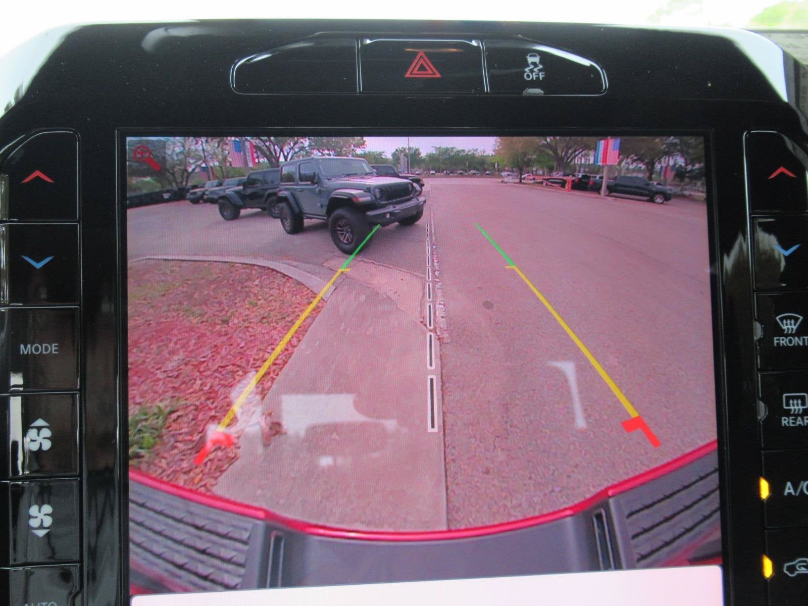 2026 RAM Ram 2500 RAM 2500 BLACK EXPRESS CREW CAB 4X4 6'4' BOX