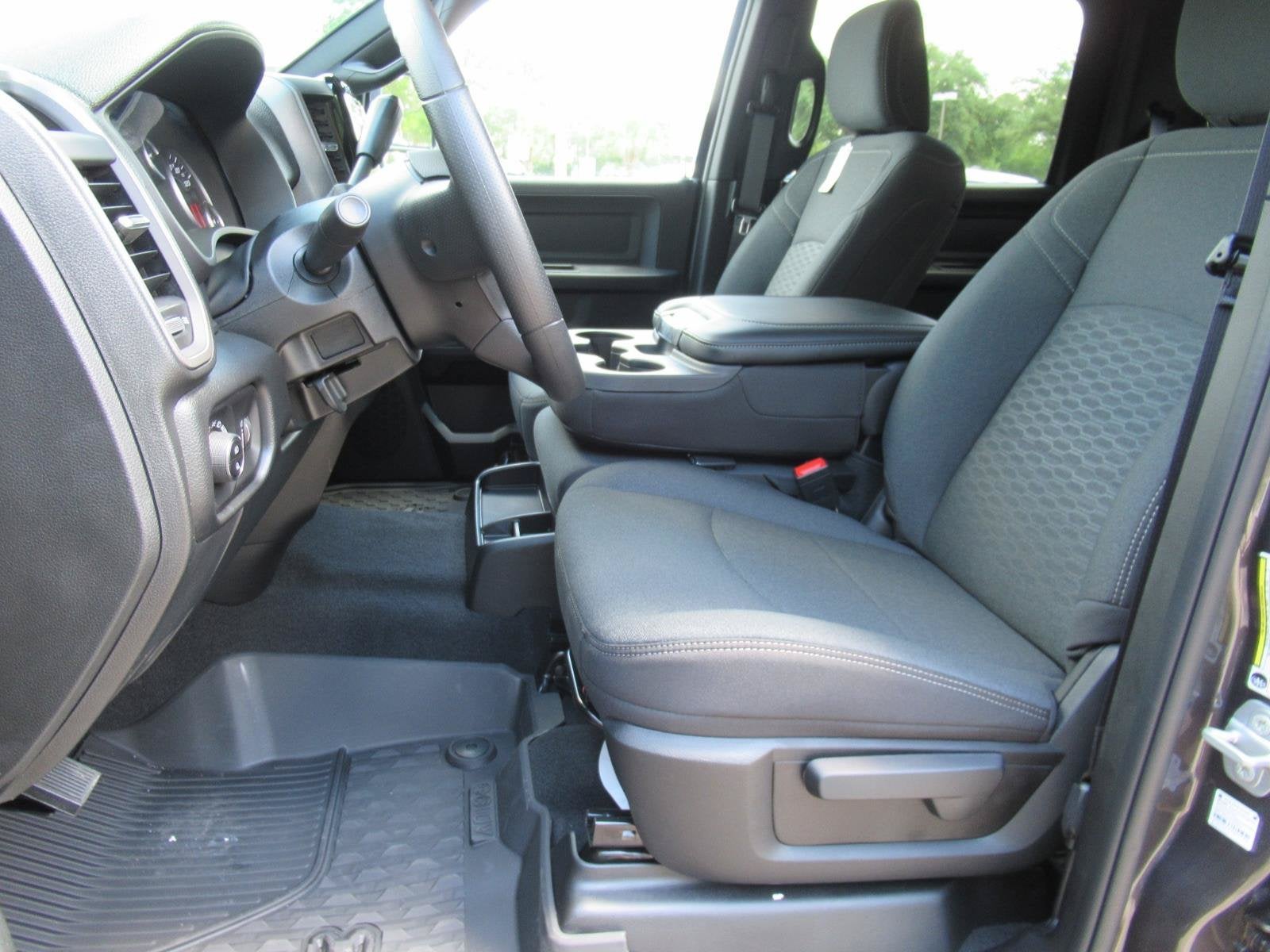 2026 RAM Ram 2500 RAM 2500 WARLOCK CREW CAB 4X4 6'4' BOX