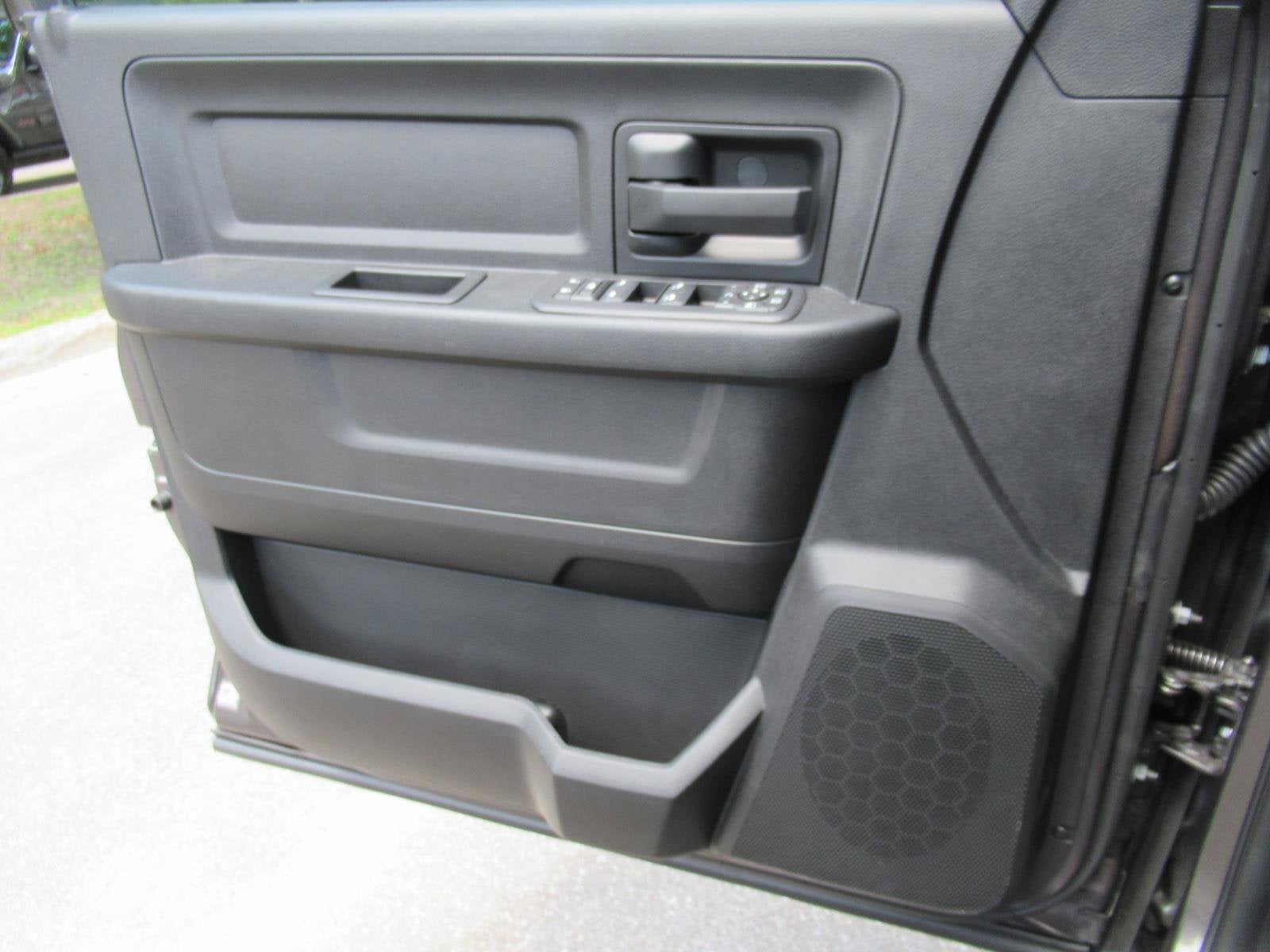 2026 RAM Ram 2500 RAM 2500 WARLOCK CREW CAB 4X4 6'4' BOX