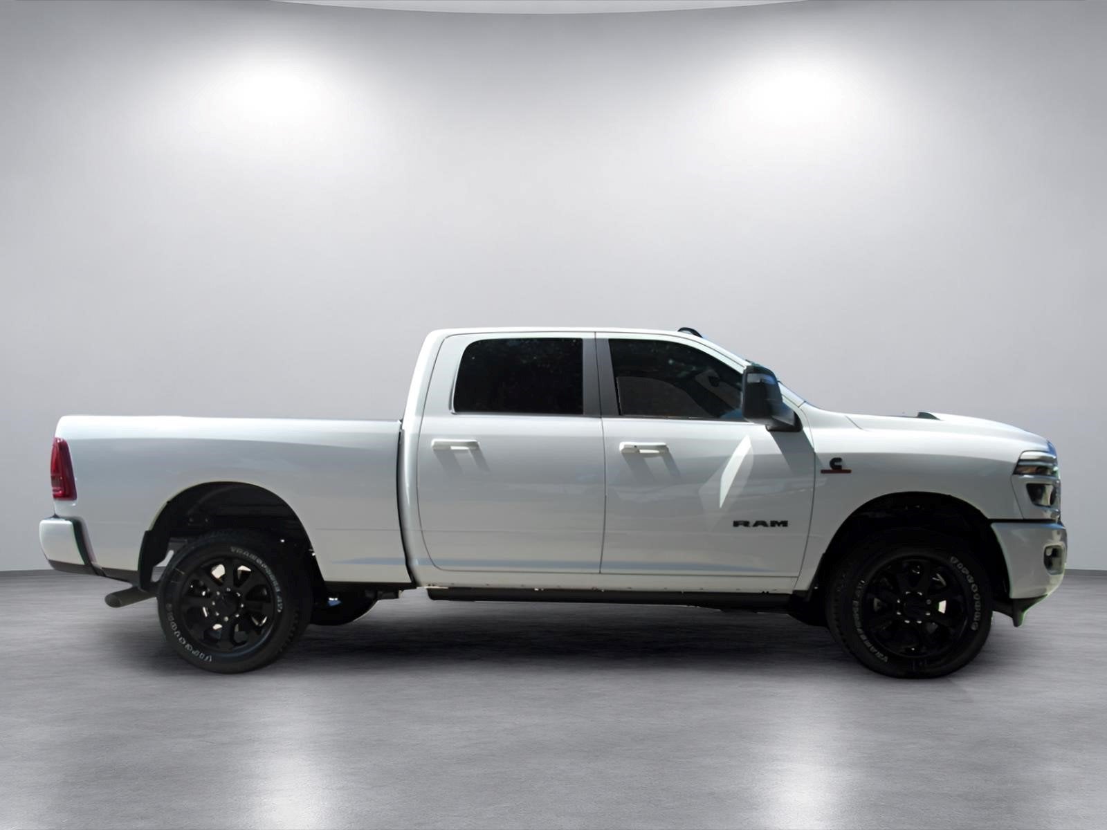 2027 RAM 2500 RAM 2500 LARAMIE CREW CAB 4X4 6'4' BOX