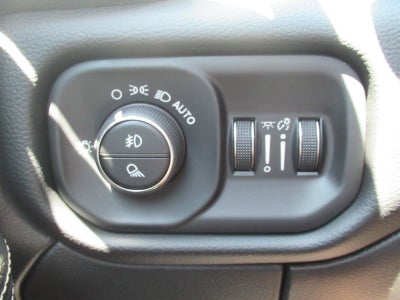 2027 RAM 2500 RAM 2500 LARAMIE CREW CAB 4X4 6'4' BOX