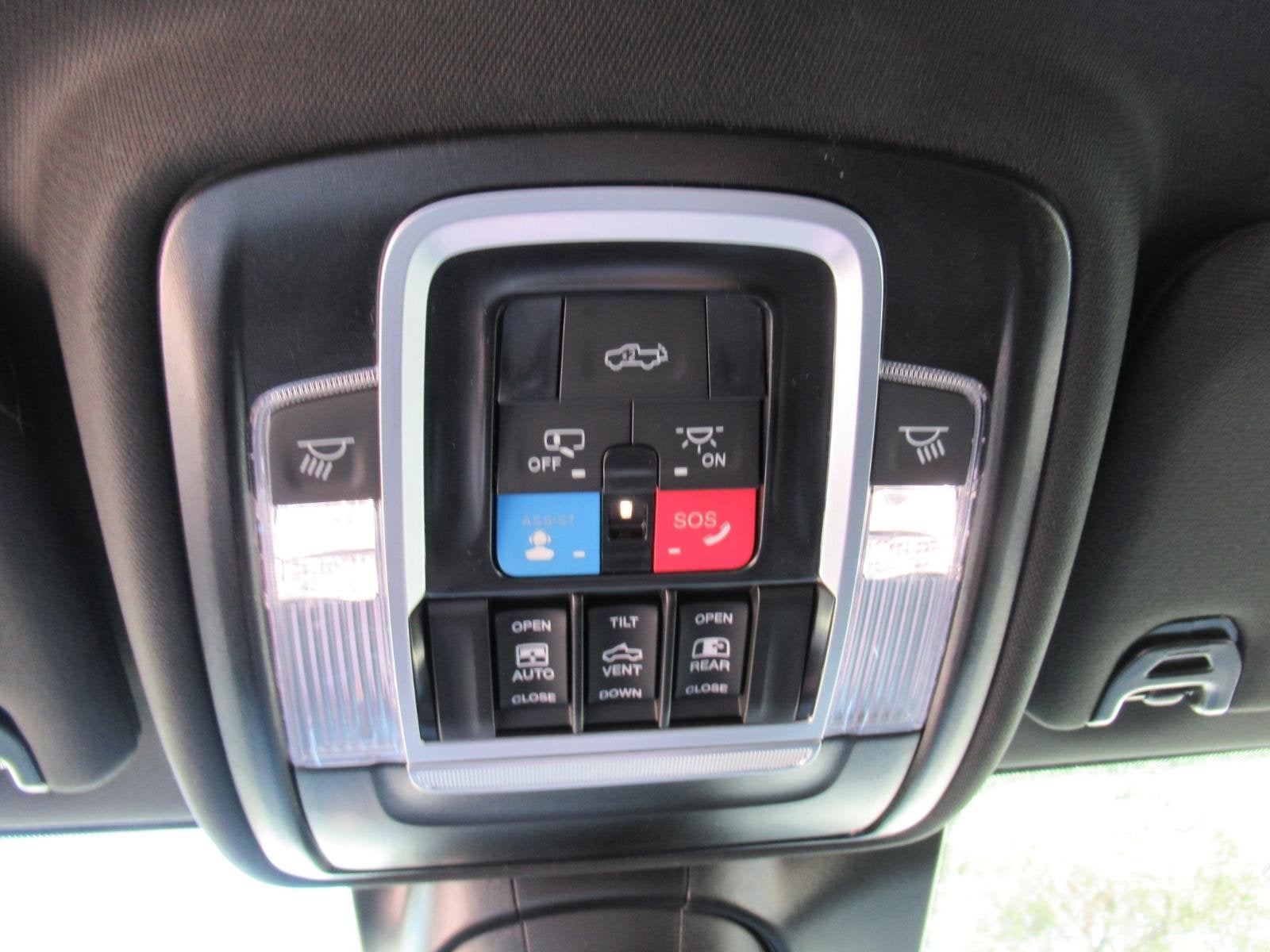 2027 RAM 2500 RAM 2500 LARAMIE CREW CAB 4X4 6'4' BOX