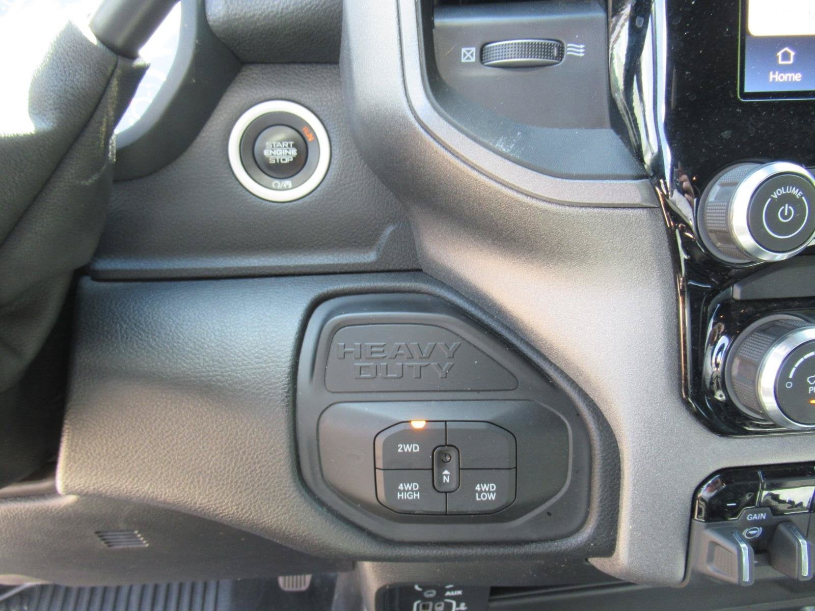 2026 RAM 3500 Tradesman Crew Cab 4x4 8' Box