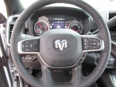 2027 RAM Ram 3500 RAM 3500 BIG HORN CREW CAB 4X4 8' BOX