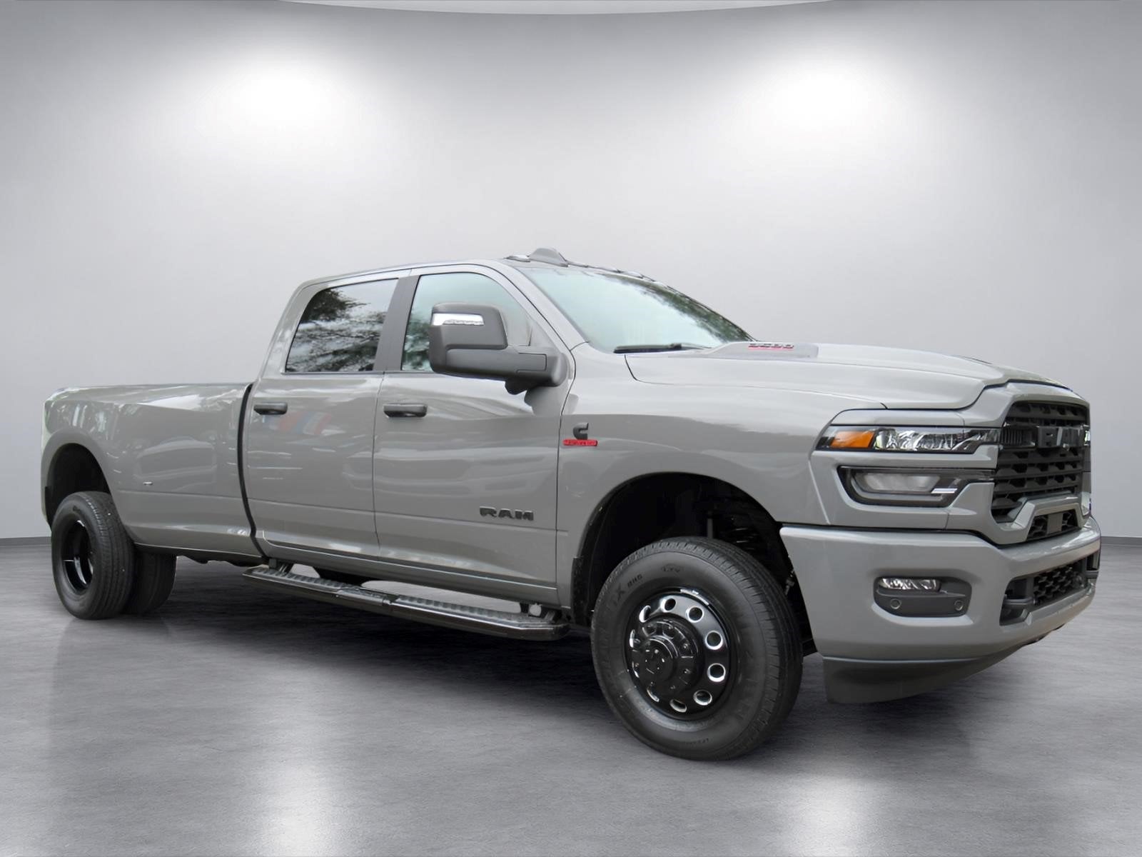 2027 RAM 3500 RAM 3500 BIG HORN CREW CAB 4X4 8' BOX