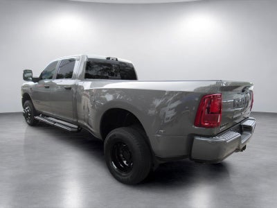 2027 RAM 3500 RAM 3500 BIG HORN CREW CAB 4X4 8' BOX