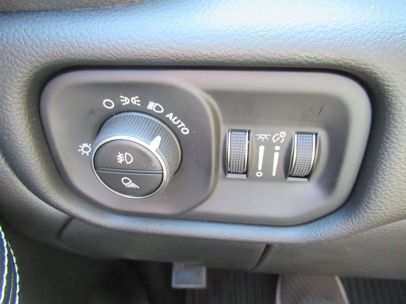 2027 RAM Ram 3500 RAM 3500 LARAMIE CREW CAB 4X4 8' BOX