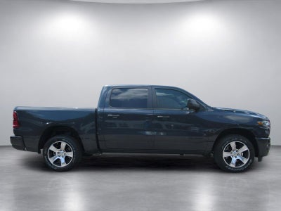 2026 RAM Ram 1500 RAM 1500 EXPRESS CREW CAB 4X2 5'7' BOX