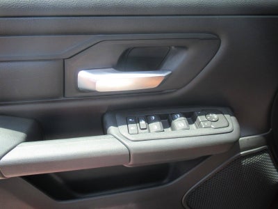 2026 RAM Ram 1500 RAM 1500 EXPRESS CREW CAB 4X2 5'7' BOX