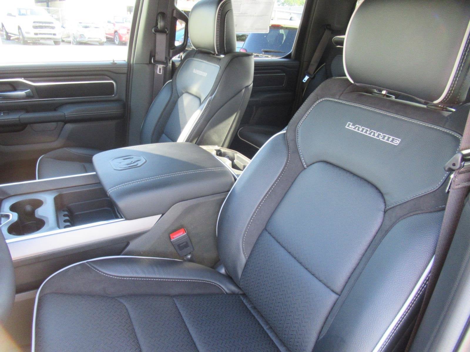 2026 RAM 1500 RAM 1500 LARAMIE CREW CAB 4X4 5'7' BOX