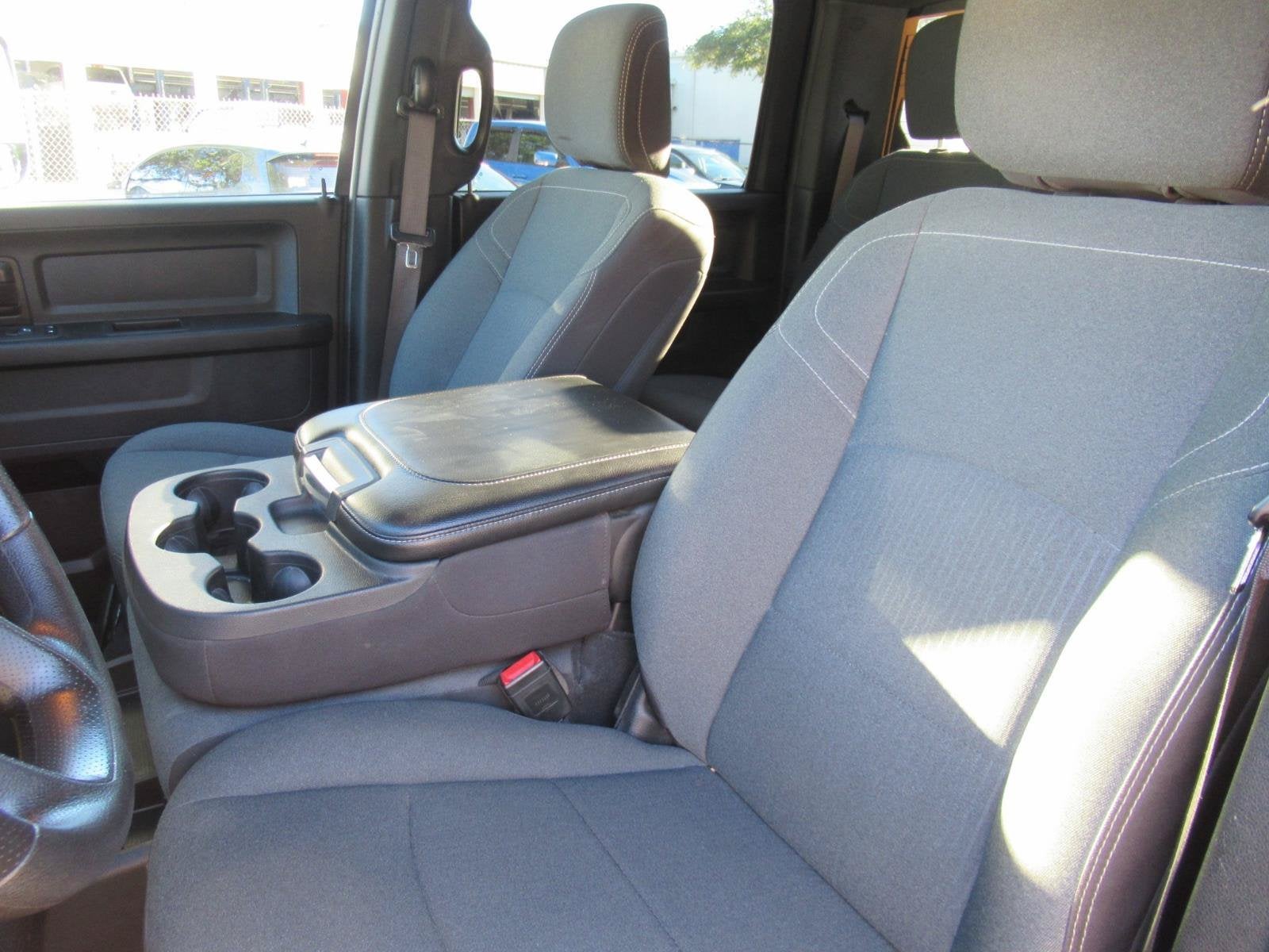2022 RAM 2500 Tradesman Crew Cab 4x4 8' Box