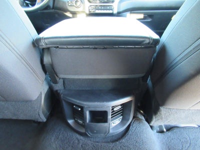 2022 RAM 2500 Tradesman Crew Cab 4x4 8' Box
