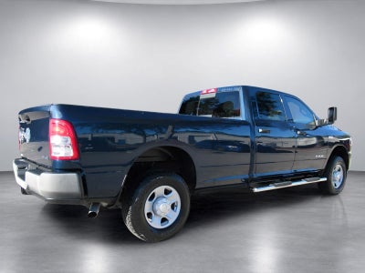 2022 RAM 2500 Tradesman Crew Cab 4x4 8' Box