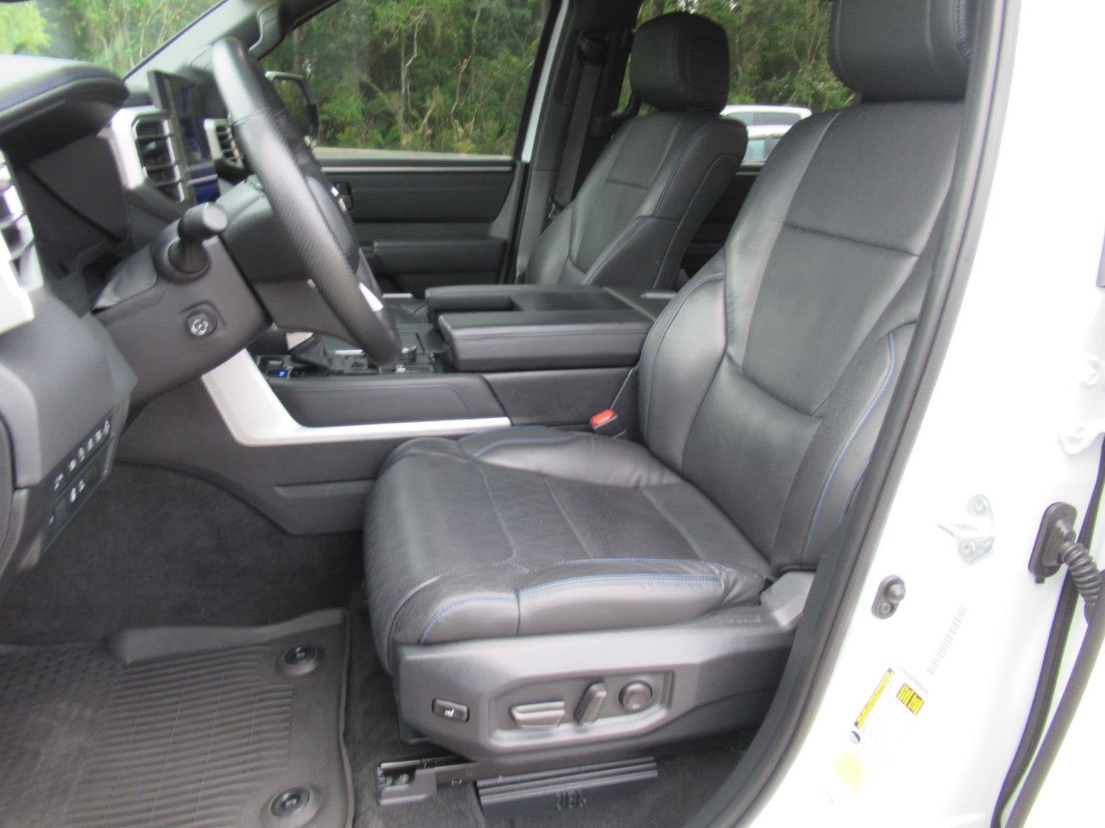2025 Toyota Tundra Platinum