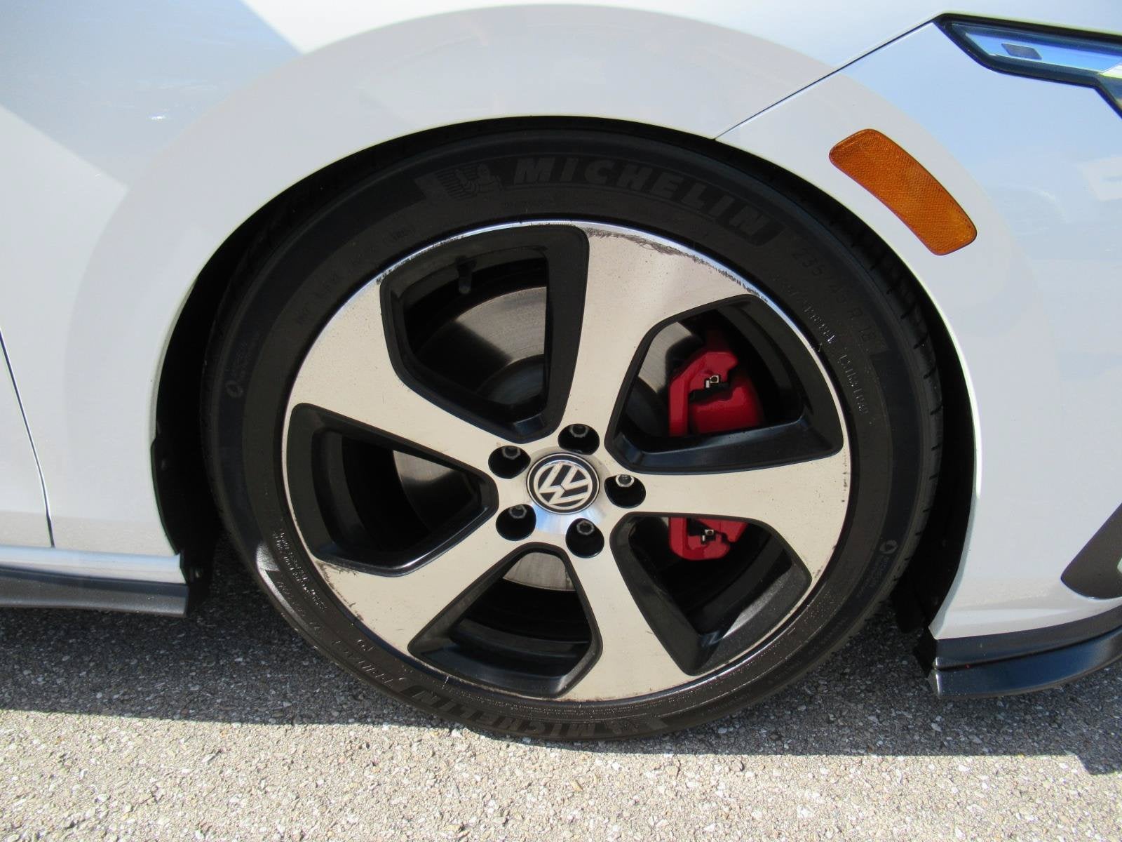 2022 Volkswagen Golf GTI 2.0T SE