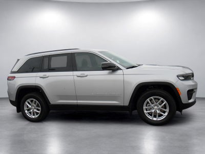 2026 Jeep Grand Cherokee GRAND CHEROKEE LAREDO X 4X2