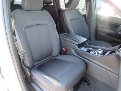 2027 Jeep Grand Cherokee GRAND CHEROKEE LAREDO X 4X2