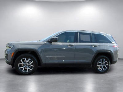 2027 Jeep Grand Cherokee GRAND CHEROKEE LAREDO X 4X2