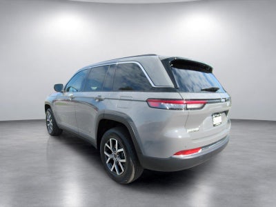 2027 Jeep Grand Cherokee GRAND CHEROKEE LAREDO X 4X2