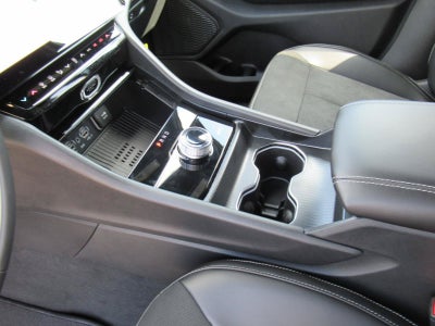 2026 Jeep Grand Cherokee GRAND CHEROKEE LAREDO ALTITUDE 4X2